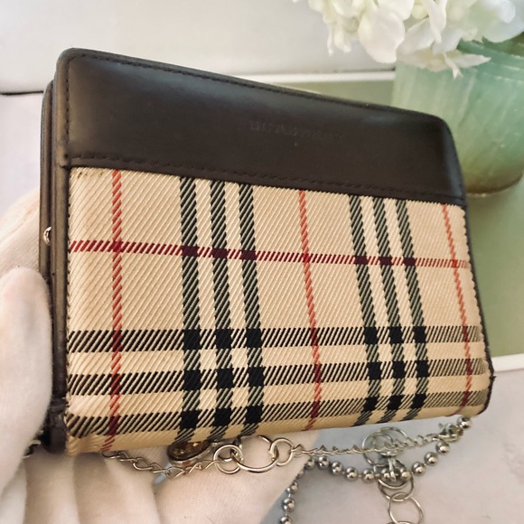 Burberry Nova Check Kisslock Compact Wallet - Picture 4 of 16
